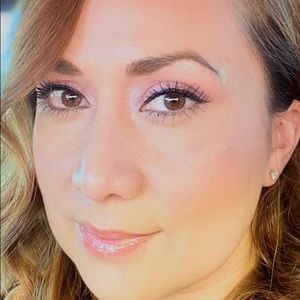 Meet your Posher, Mia